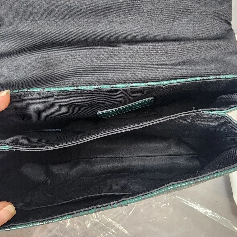 Nicole Miller Crossbody Bag Green Snakeskin Embossed Black Hardware‎ Women OS